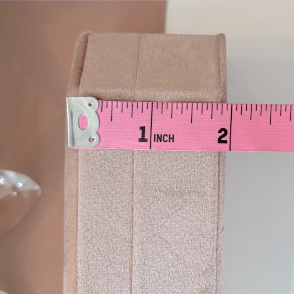 LAST 1 Gucci Bamboo Pink Velvet Jewelry Box - Picture 7 of 7